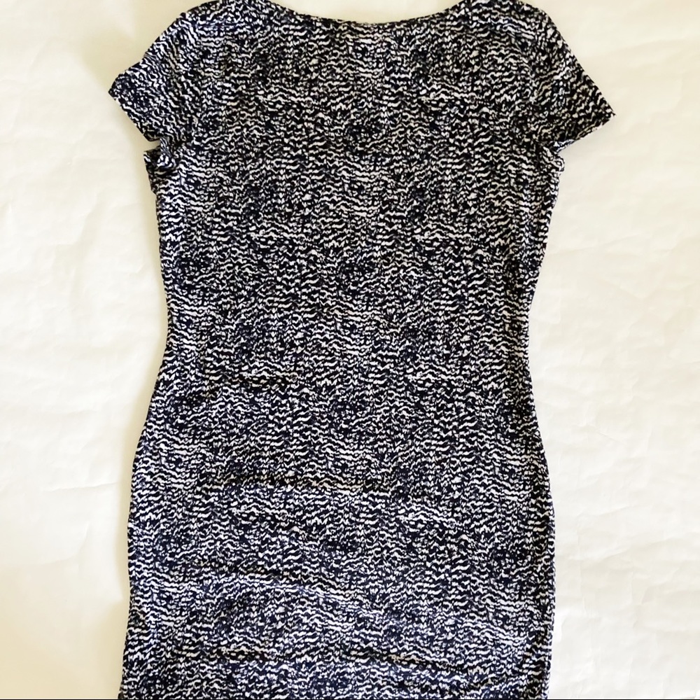 H&M Basic Print Mini Dress - Picture 5 of 10